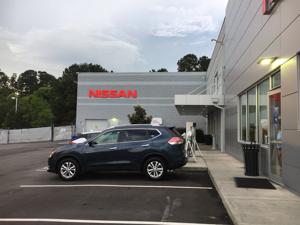 MICHAEL JORDAN NISSAN 12 Photos & 52 Reviews Auto Repair 3930