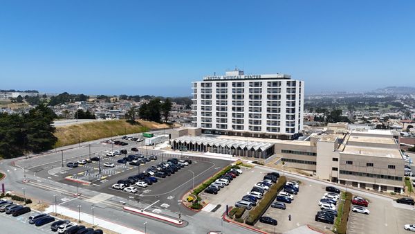 AHMC Seton Medical Center by null