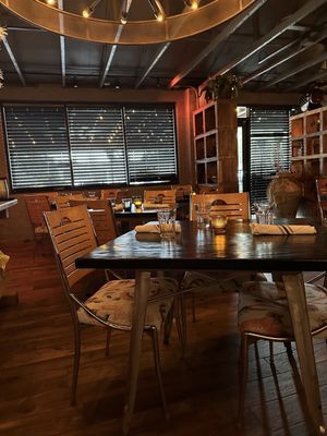 F&D Woodfired Italian Kitchen by null