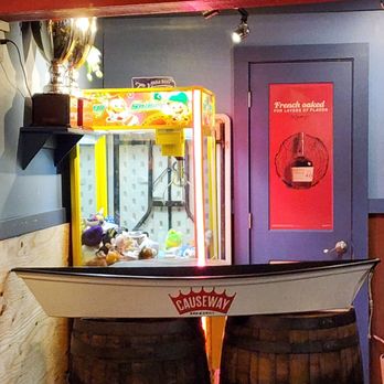 Causeway - Claw Game - Bars Near Me - Metairie, Louisiana