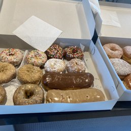 Donuts Donuts