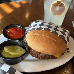 Jay's Bar - Jays burger