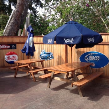 Jorge's Kitchen - Outdoor seating - Mexican Near Me - Mount Vernon, Washington
