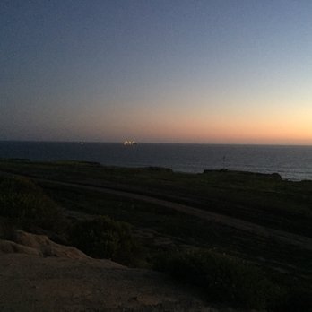 Las Flores View Point - Parks Near Me