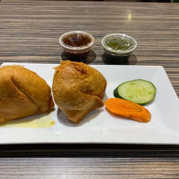 Himalayan Restaurant - Vegetable Samosas - Indian Near Me - Chicago, Illinois