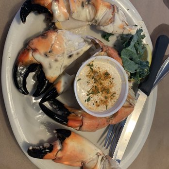 Pinchers - Stone crab claws - Seafood Near Me - Fort Myers, Florida