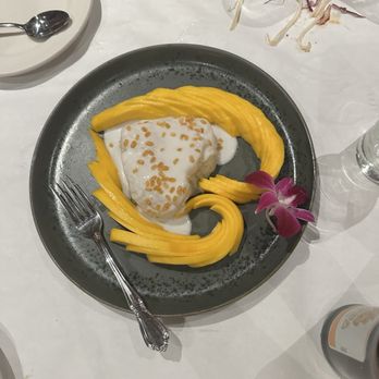 New Krung Thai Restaurant - Thai Near Me - San Jose, California