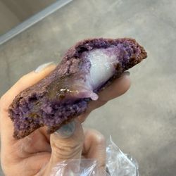 Ube toffee mochi cookie is so dang good!!