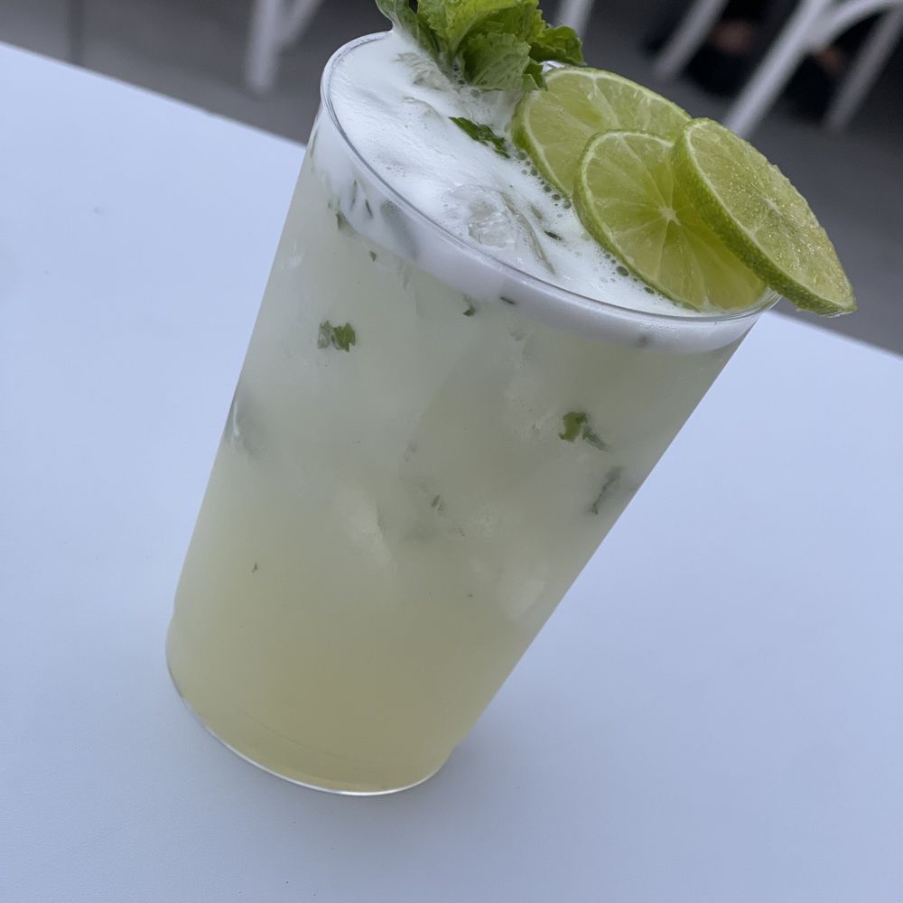 Put ‘Em Up Mobile Bar - Bartenders Near Me Put ‘Em Up Mobile Bar - Bartenders Near Me