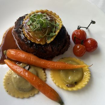 Peter Shields Inn & Restaurant - Grilled 8 oz. Filet Mignon - Venues & Event Spaces Near Me - Cape May, New Jersey Peter Shields Inn & Restaurant - Grilled 8 oz. Filet Mignon - Venues & Event Spaces Near Me - Cape May, New Jersey