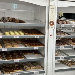 Sprinkles Donut Shop - Donuts