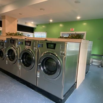 Laundry Barn - Laundromat Near Me - Lincoln, Maine