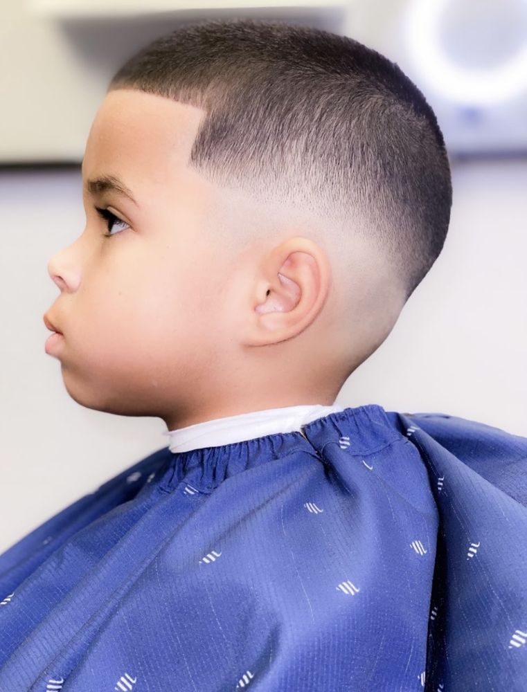 Queen Of Fades Barber Lounge Logo