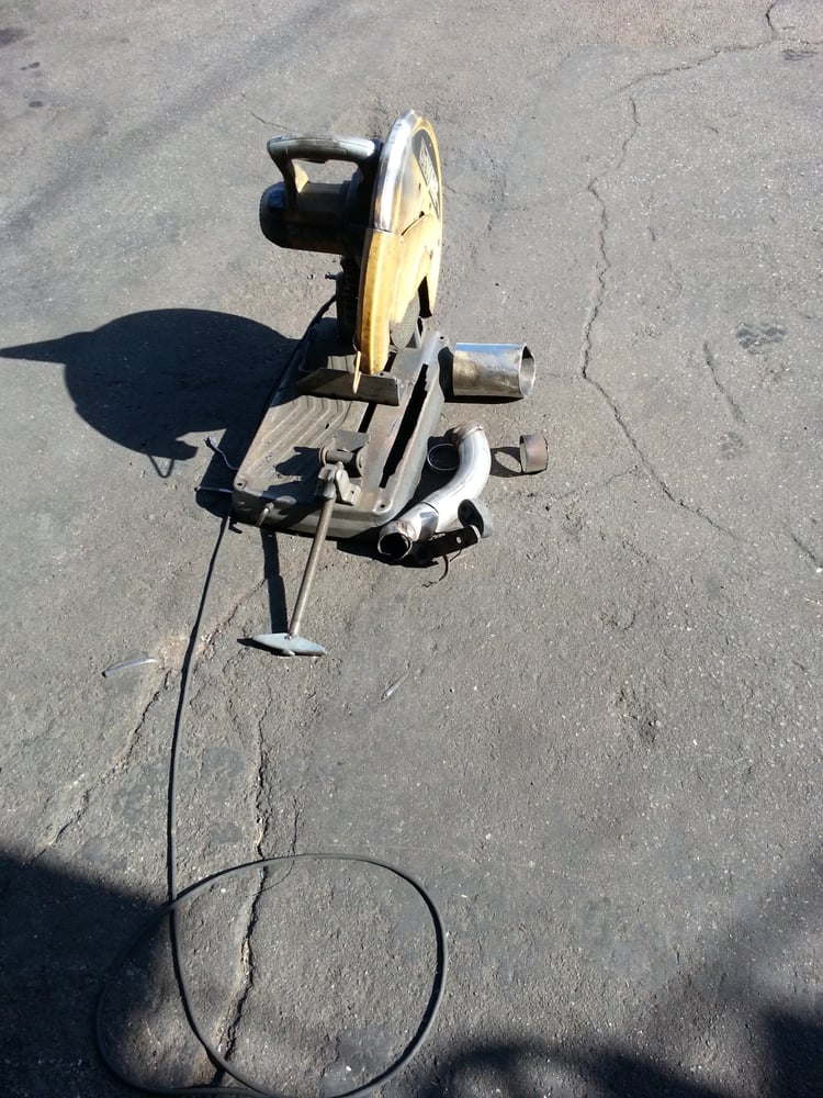 J & J MUFFLERS Updated September 2024 13 Photos 3101 E Gage Ave