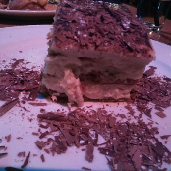 Stubrik's Steakhouse - Tiramisù: il dolce delizioso - Steakhouses Near Me - Fullerton, California