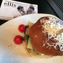Ellis Gourmet Burger - Seasonal burger - rouget