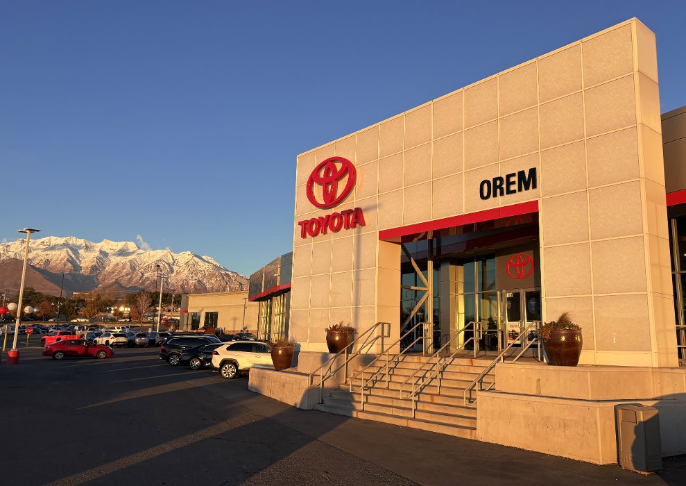 OREM TOYOTA - Updated December 2024 - 11 Photos - 1400 Sandhill Rd ...