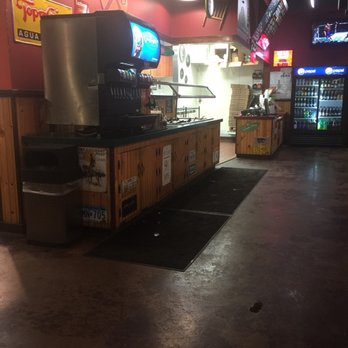 DoubleDave's Pizzaworks - Salad bar - Pizza Near Me - Lubbock, Texas