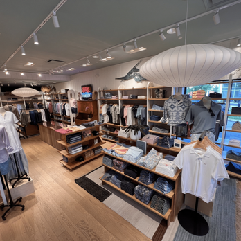 Faherty Suburban Square - Women's Clothing Near Me - Ardmore, Pennsylvania