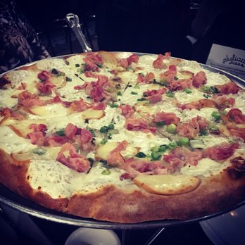 Juliana's - Number 1 - Pizza Near Me - Brooklyn, New York Juliana's - Number 1 - Pizza Near Me - Brooklyn, New York