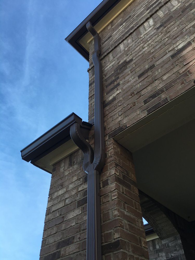Slide of Quality Seamless Gutters