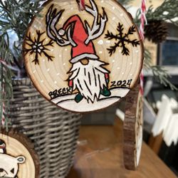 Kaleidoscope - Wood Xmas ornaments by Shannon/Silverthorne