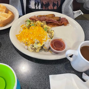 Magnolia Diner - Montgomery - Texas Scramble - Diners Near Me - Montgomery, Texas Magnolia Diner - Montgomery - Texas Scramble - Diners Near Me - Montgomery, Texas