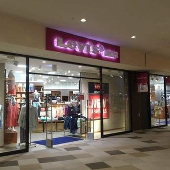 三井アウトレットパーク札幌北広島２ｆリーバイスアウトレット Outlet Stores 大曲幸町3丁目7 6 北広島市 北海道 Japan Phone Number Yelp