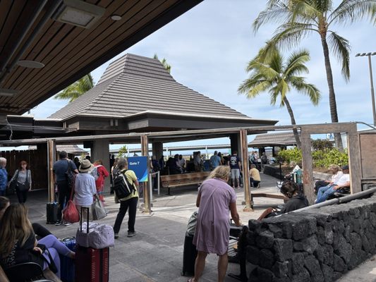 Kona International Airport by null
