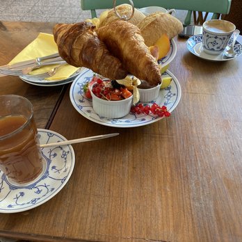 Friedas Glück - Süßes Frühstück für 2 - Cafes Near Me - Berlin, BE Friedas Glück - Süßes Frühstück für 2 - Cafes Near Me - Berlin, BE