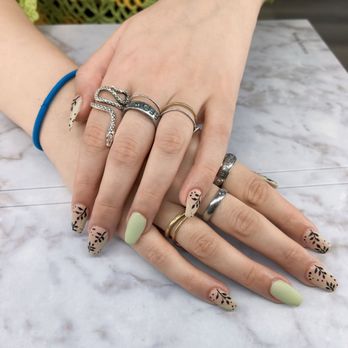 Tranquility Nails - Acrylic Full Set - Nail Salons Near Me - Cheektowaga, New York