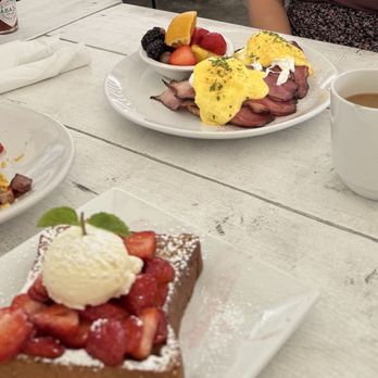 Toast on First - Coffee & Tea Near Me - Whittier, California