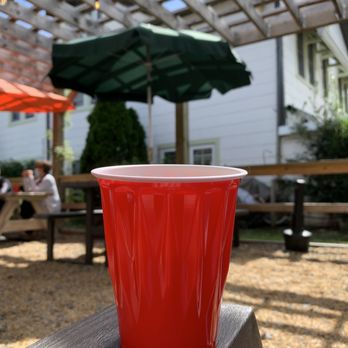 Colonial Beach Brewing - Outdoor garden area - Breweries Near Me - Colonial Beach, Virginia