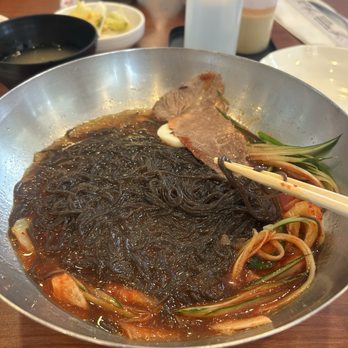 Yu Chun Korean Restaurant - Korean Near Me - Honolulu, Hawaii Yu Chun Korean Restaurant - Korean Near Me - Honolulu, Hawaii