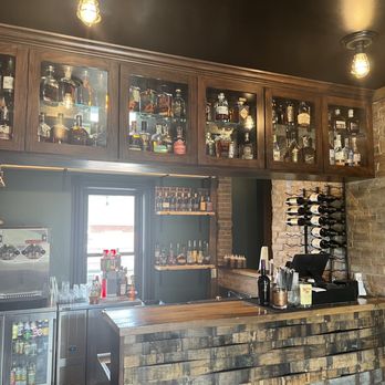 Legacy Smokehouse - Bourbon bar - Barbeque Near Me - Hilliard, Ohio Legacy Smokehouse - Bourbon bar - Barbeque Near Me - Hilliard, Ohio