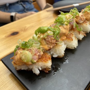 SUSHI-SAN - Sushi Bars Near Me - Chicago, Illinois SUSHI-SAN - Sushi Bars Near Me - Chicago, Illinois