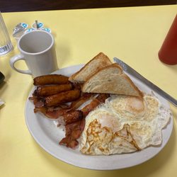 Megan's Family Restaurant - Hungry Man Breakfast. Looks great!!