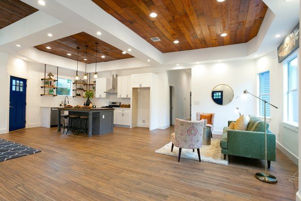 RE Construction Logo