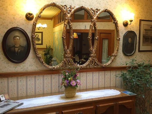 Mariposa Hotel Inn by null