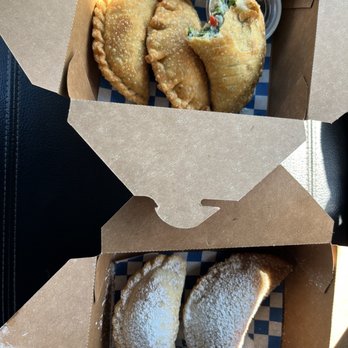 Argensol Kitchen - Empanadas! Sweet (Pumpkin and Apple) and savory (Chicken, beef, cheese)! - Empanadas Near Me - Kingston, Washington Argensol Kitchen - Empanadas! Sweet (Pumpkin and Apple) and savory (Chicken, beef, cheese)! - Empanadas Near Me - Kingston, Washington