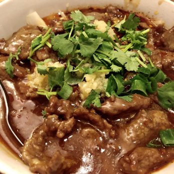 Sichuan Gourmet - Beef and Napa cabbage with spicy chili sauce ($15.95). They don't skimp on the meat. - Szechuan Near Me - Framingham, Massachusetts Sichuan Gourmet - Beef and Napa cabbage with spicy chili sauce ($15.95). They don't skimp on the meat. - Szechuan Near Me - Framingham, Massachusetts