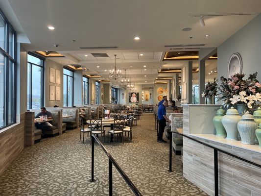 Paula Deen's Family Kitchen by null