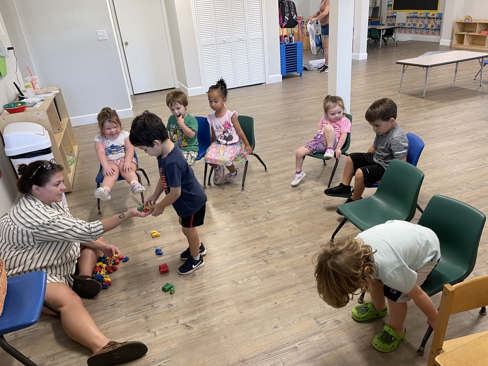 Busy Bee Child Development and Learning Center - childcare center in Bradenton, FL