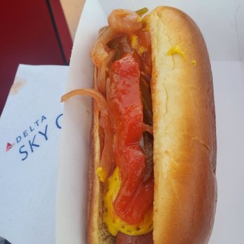 Delta Sky Club - Hot dog on the outdoor patio - Airport Lounges Near Me - Jamaica, New York