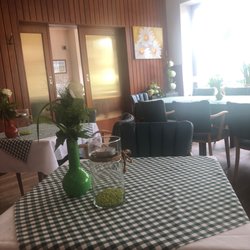 Bäckerei Erich Aßmann - Tische