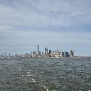 Circle Line Sightseeing Cruises - Boat Tours Near Me - New York, New York Circle Line Sightseeing Cruises - Boat Tours Near Me - New York, New York