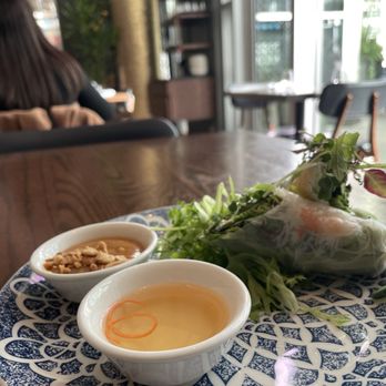 Siam - Spring rolls with Shrimp - Thai Near Me - Montreal, Quebec Siam - Spring rolls with Shrimp - Thai Near Me - Montreal, Quebec