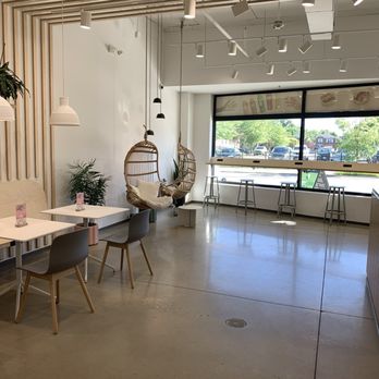 Pure Green - Super clean, modern space! - Juice Bars & Smoothies Near Me - Richmond, Virginia