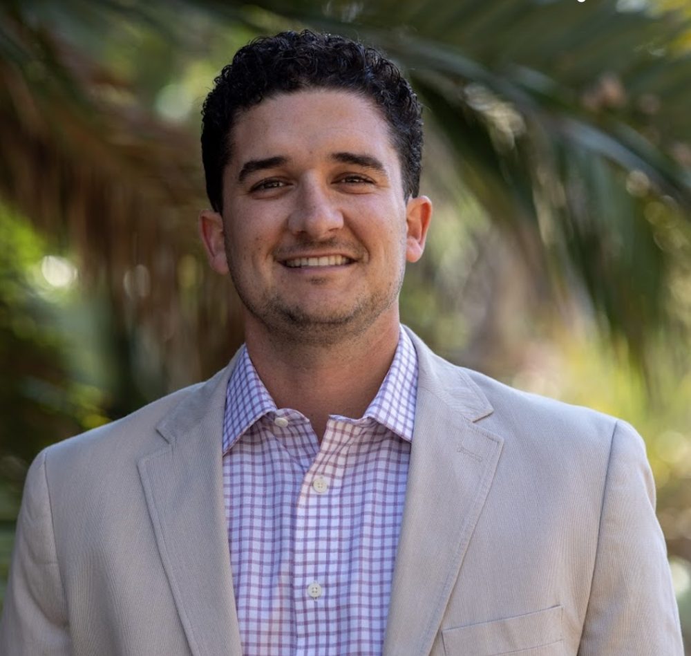 TRAVIS HOBSON NOTARY AND LOAN SIGNING Updated October 2024 17