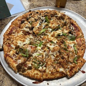 Jeno's Restaurant & Italian - Half 18/Half 22 - Italian Near Me - Monroe, Washington